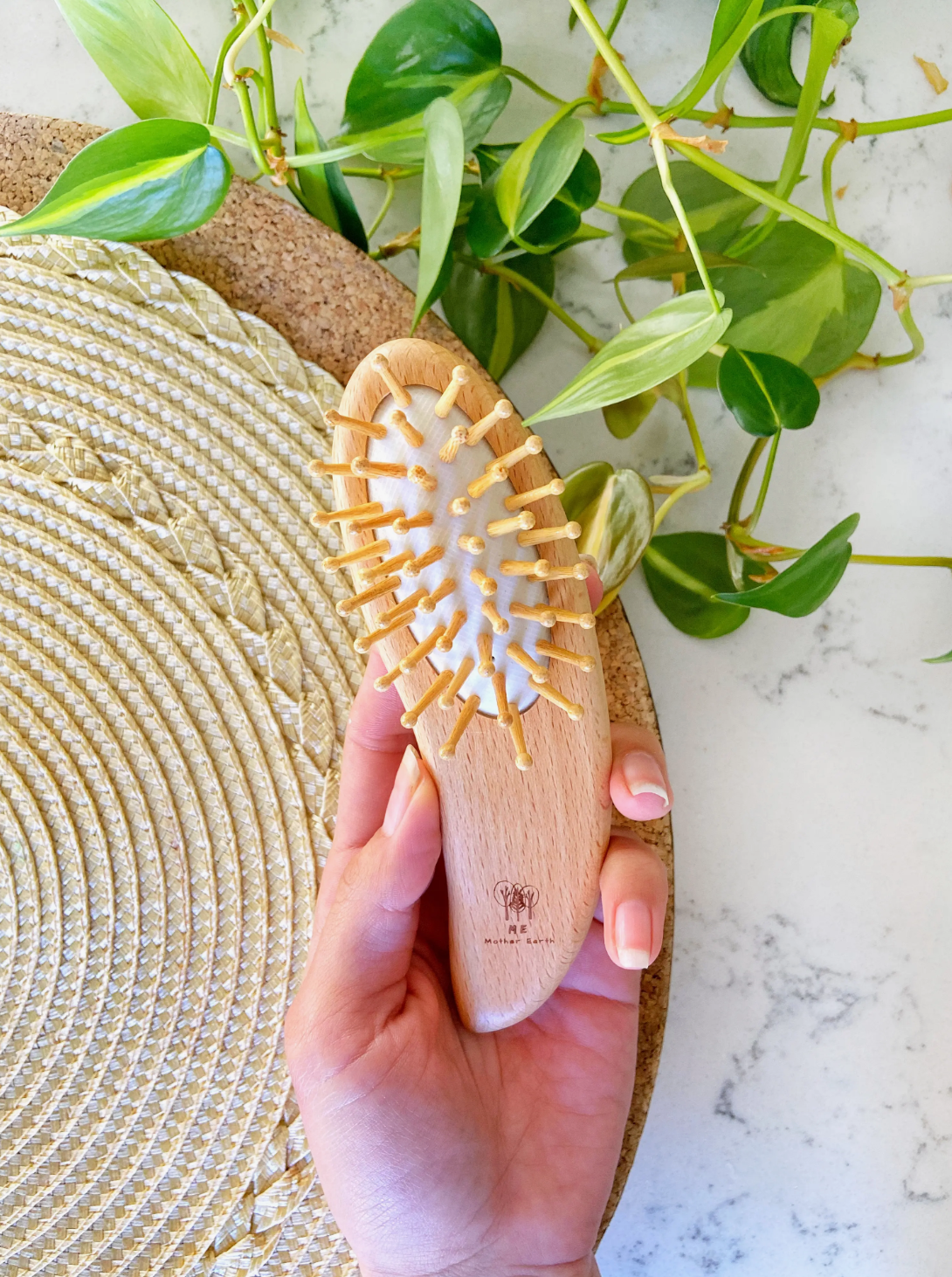 Me Mother Earth - Beechwood Travel Hairbrush